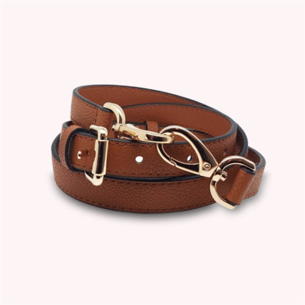 bandoulière réglable en cuir grainé marron camel à mousquetons dorés, lanière de sac à mousquetons, sangle cuir pour sac réglable